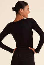 Load image into Gallery viewer, Barre Seamless Long Sleeve
