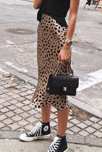 Load image into Gallery viewer, LEOPARD SATIN MIDI SKIRT
