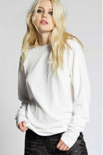 Load image into Gallery viewer, White Fitted Sweatshirt
