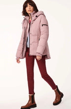 Load image into Gallery viewer, Midtown Winter Puffer Jacket

