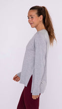 Load image into Gallery viewer, Long Sleeve Raglan Detail Top
