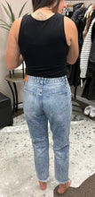 Load image into Gallery viewer, High Rise Crop Mom Jeans

