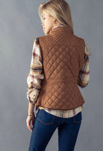 Load image into Gallery viewer, Quilted Vest
